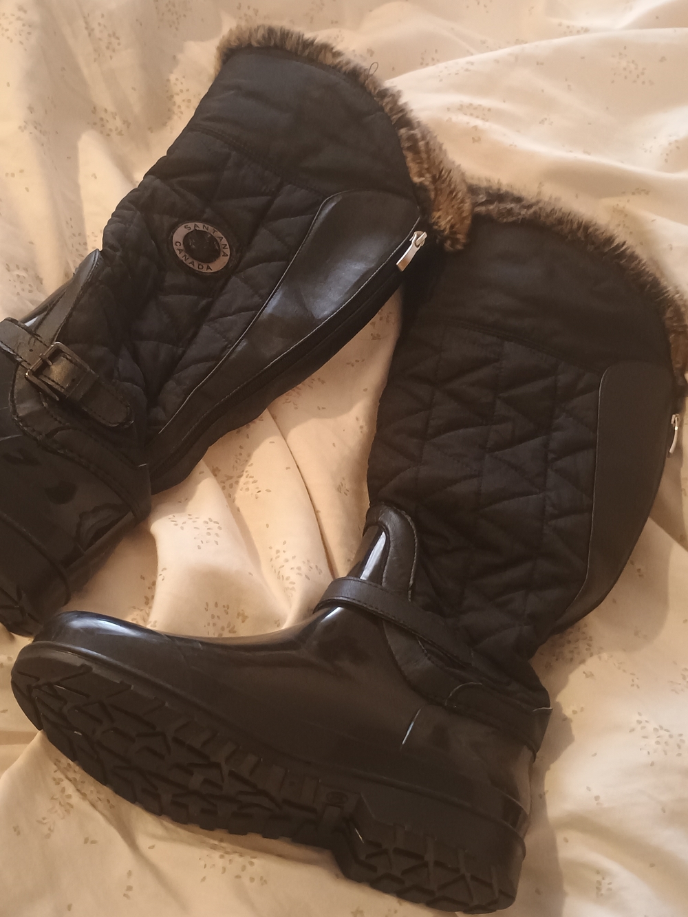 Santana Canada Black Quilted Winter Rain Boots with Faux-Fur Trim